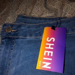 Blue jeans,brand new! Stretchy💕